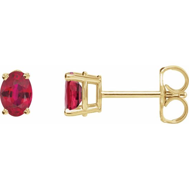Oval 4-Prong Lightweight Stud Earrings
