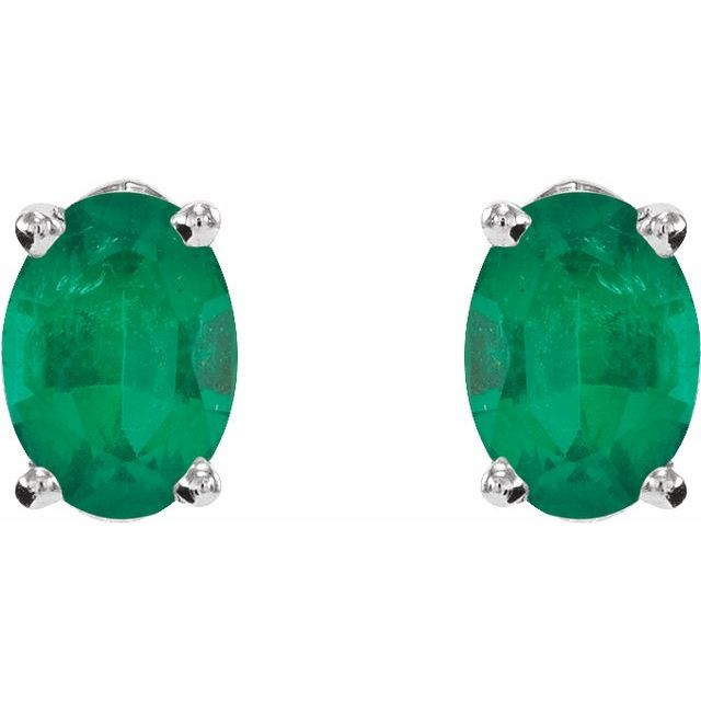 Oval 4-Prong Lightweight Stud Earrings