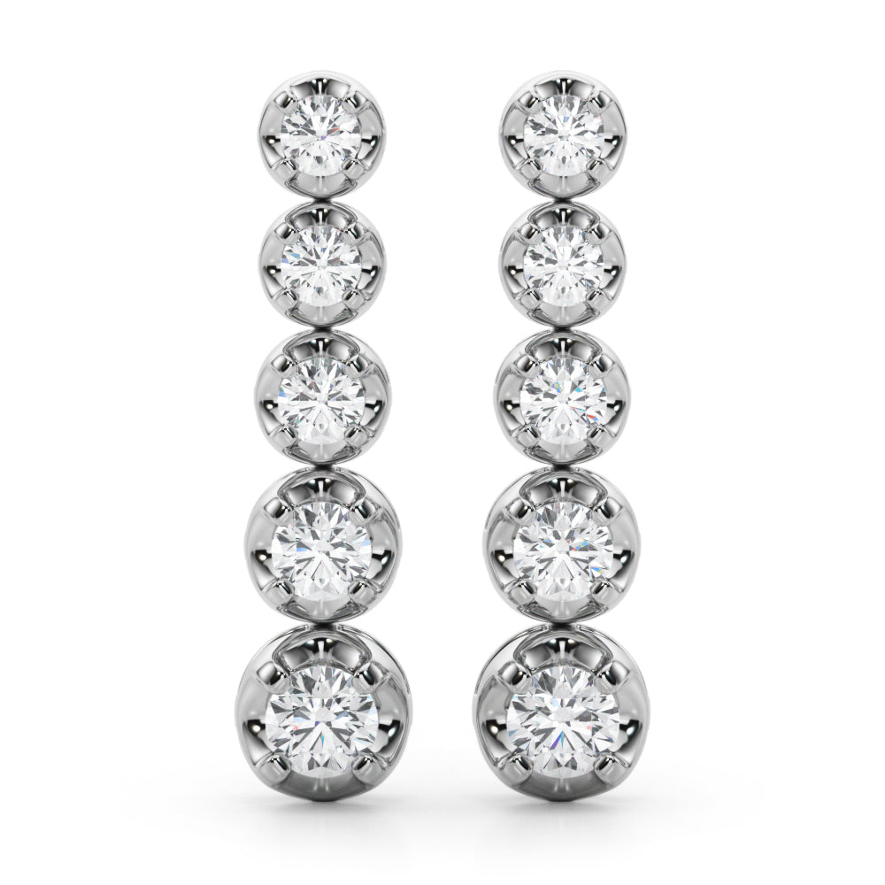 Round Diamond Stud Earrings