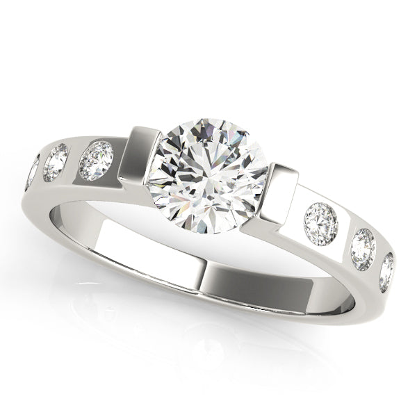 Round Diamond Single Row Engagement Ring
