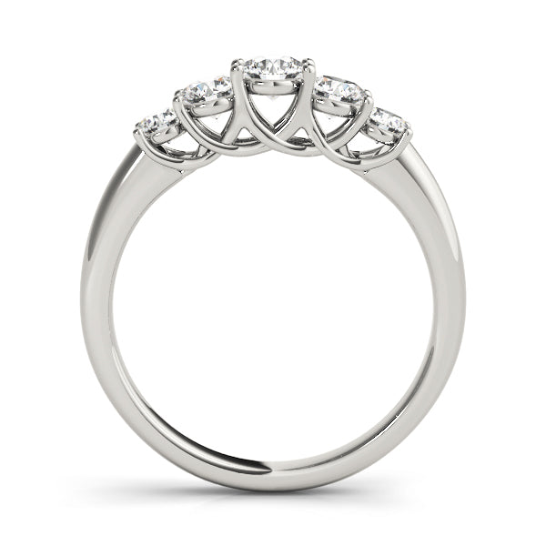 Round Diamond Wedding Ring